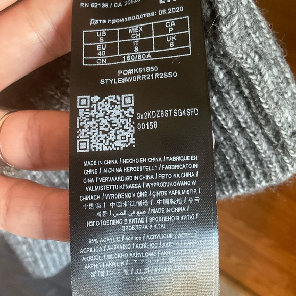 Guess Gray ES Kimono SLV Luiza Wrap Cardi Size S, NWT - Picture 13 of 16